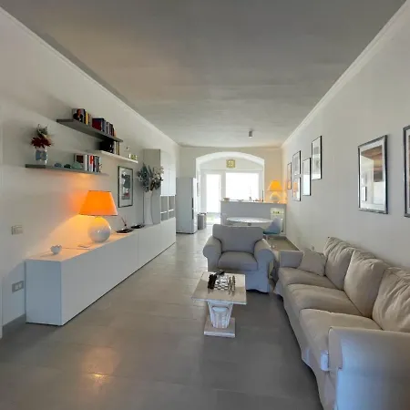 Villa Mirto 30